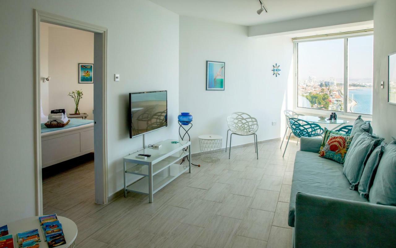 Luxury Penthouse 1Br-Seafront-Seasonal Pool-Central Larnaca Esterno foto